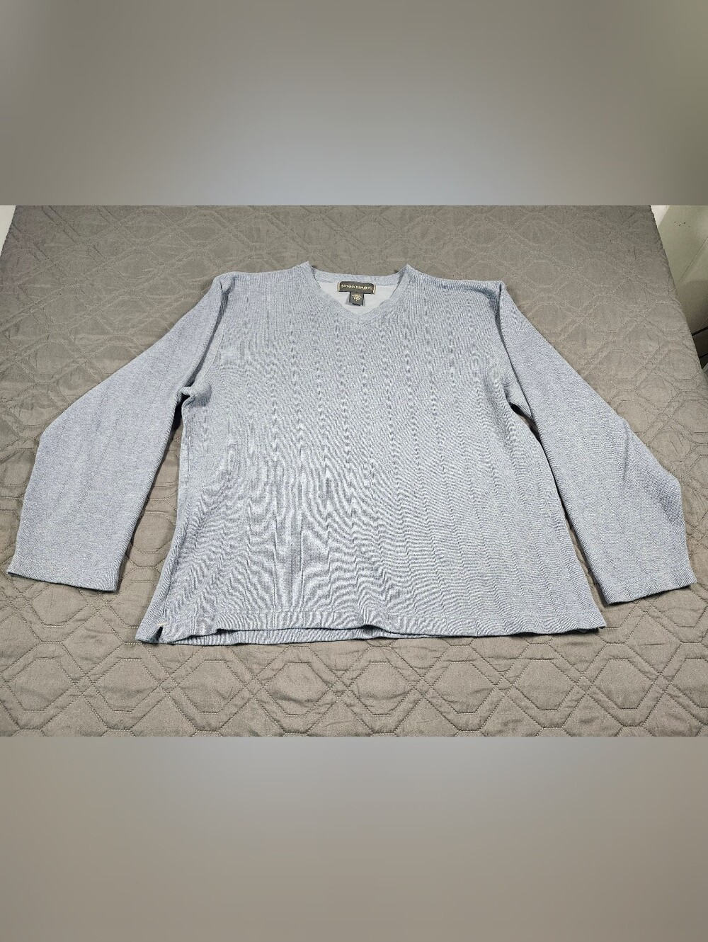 Banana Republic Men's Light Blue V-Neck Pullover Sweater Size Large